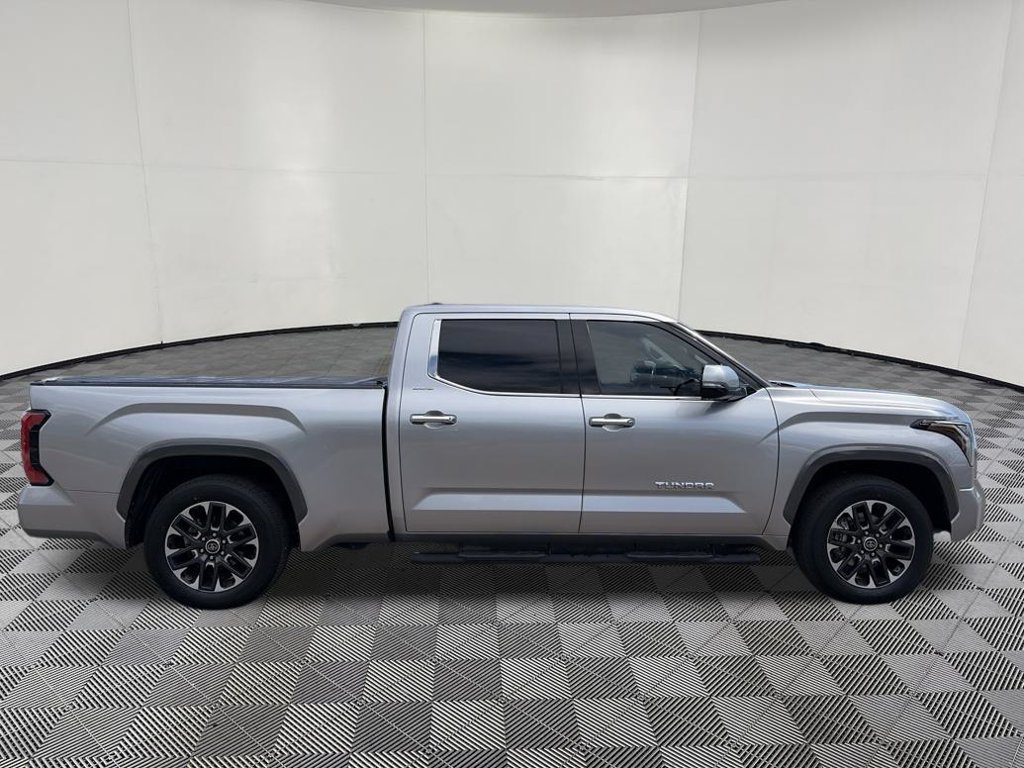Used 2022 Toyota Tundra Limited AWD/4WD image 10