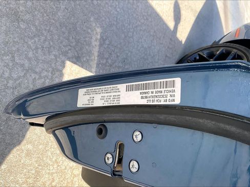 Used 2020 Dodge Challenger SXT w/ Plus Package RWD image 33