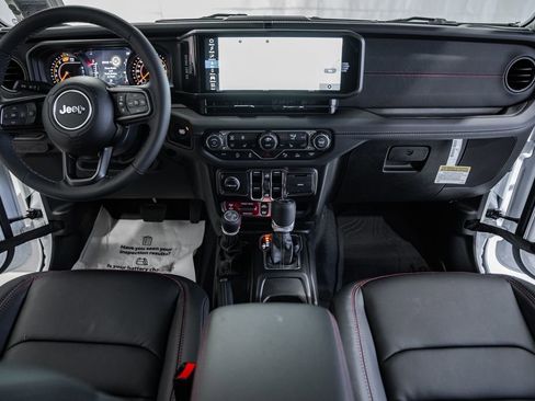 New 2026 Jeep Wrangler Unlimited Rubicon image 19