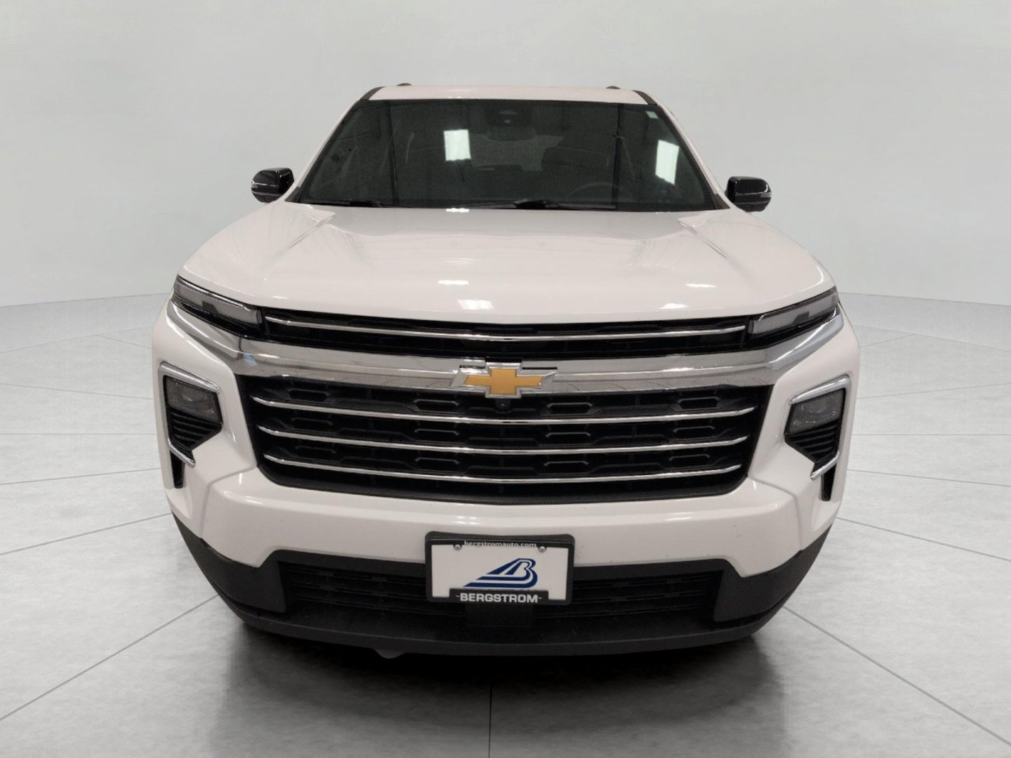 Certified 2024 Chevrolet Traverse LT w/ LPO, Floor Liner Package FWD image 11