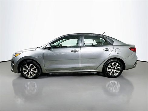 Used 2022 Kia Rio S w/ Technology Package image 4