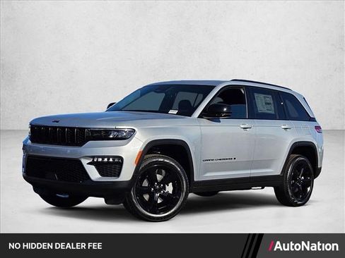 New 2025 Jeep Grand Cherokee Limited w/ Black Appearance Package RWD image 1
