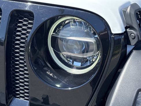 Certified 2022 Jeep Wrangler Unlimited Sport image 11