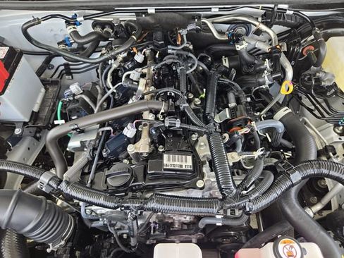 Used 2025 Toyota 4Runner SR5 RWD image 27