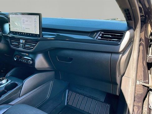 Certified 2023 Ford Escape ST-Line w/ Tech Pack #1 image 17