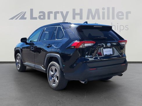 Certified 2025 Toyota RAV4 XLE image 3