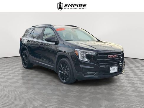 Used 2023 GMC Terrain SLE w/ Elevation Edition image 1