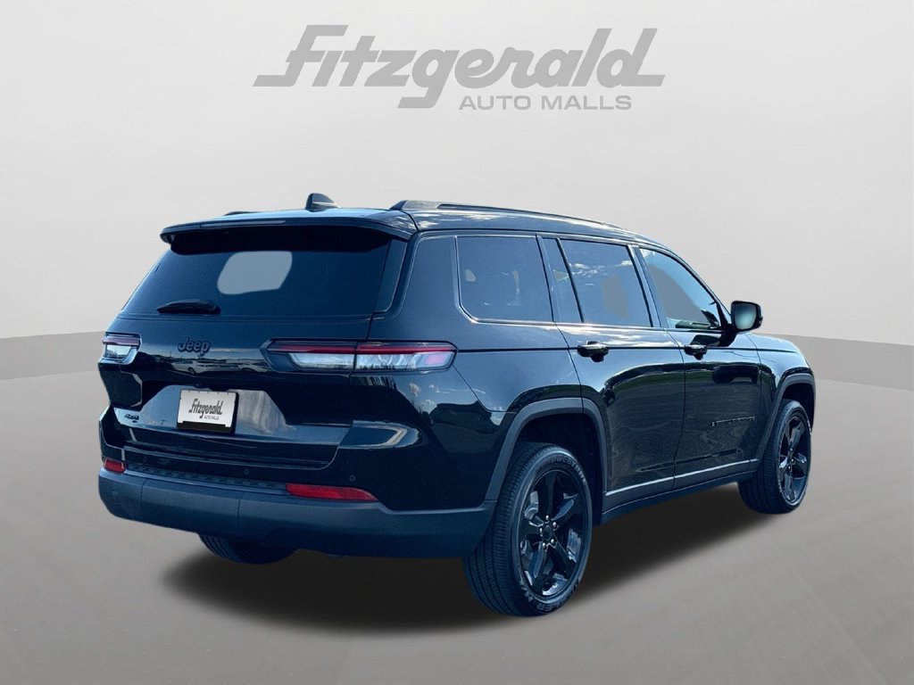 Used 2023 Jeep Grand Cherokee L Laredo AWD/4WD image 14