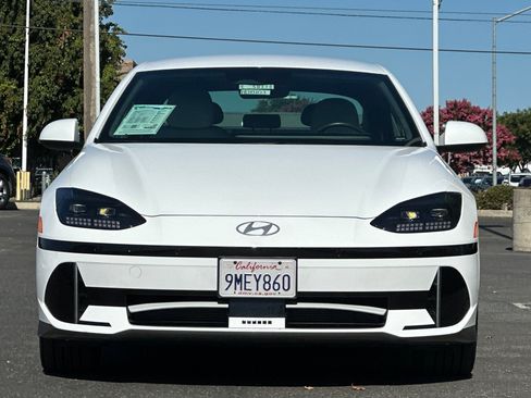 Used 2024 Hyundai Ioniq 6 SEL RWD image 9