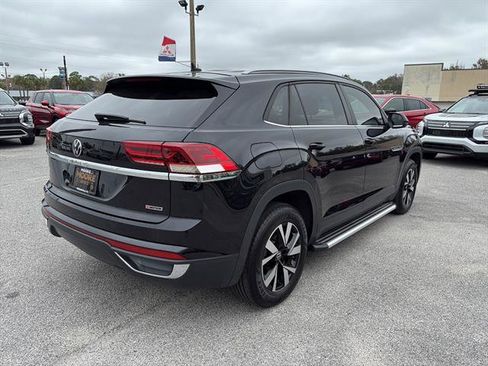 Used 2020 Volkswagen Atlas Cross Sport SE image 6