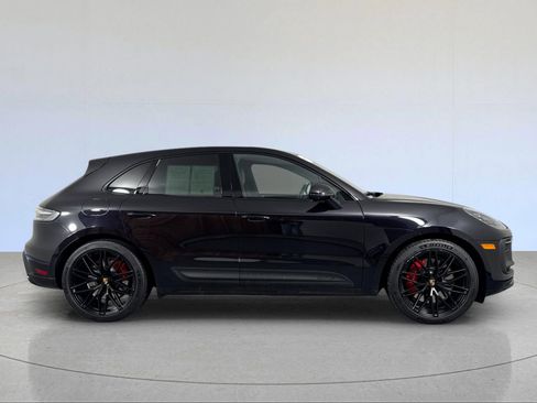 Certified 2023 Porsche Macan GTS image 9