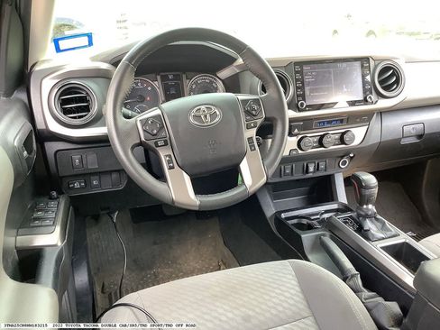 Used 2022 Toyota Tacoma SR5 RWD image 6