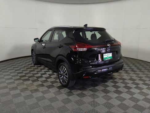 Used 2024 Nissan Kicks SV FWD image 6