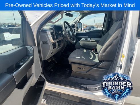 Used 2024 Ford F250 XLT w/ FX4 Off-Road Package AWD/4WD image 13