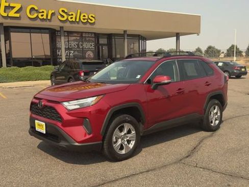 Used 2025 Toyota RAV4 XLE w/ Convenience Package AWD/4WD image 4
