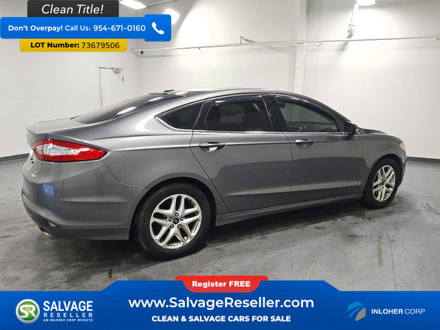 Used 2013 Ford Fusion SE FWD image 4