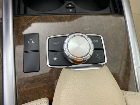 Used 2015 Mercedes-Benz E 350 Sedan image 22