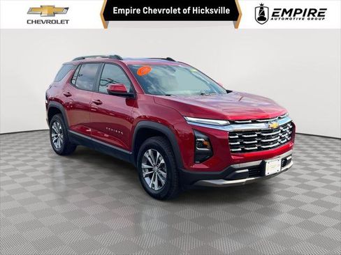 Used 2025 Chevrolet Equinox LT w/ Convenience Package II image 1