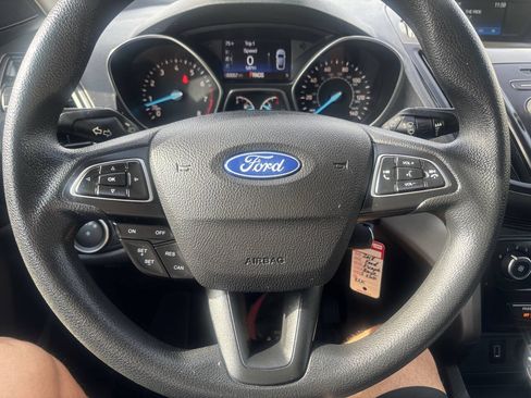 Used 2018 Ford Escape S FWD image 13