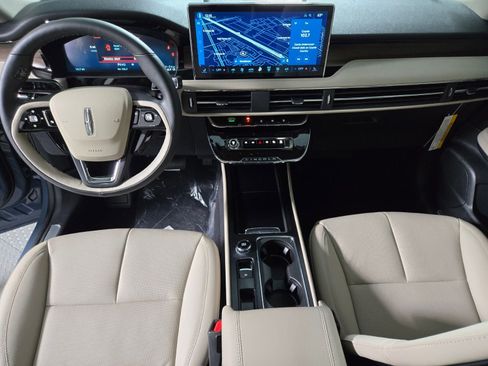 New 2026 Lincoln Corsair Grand Touring image 15