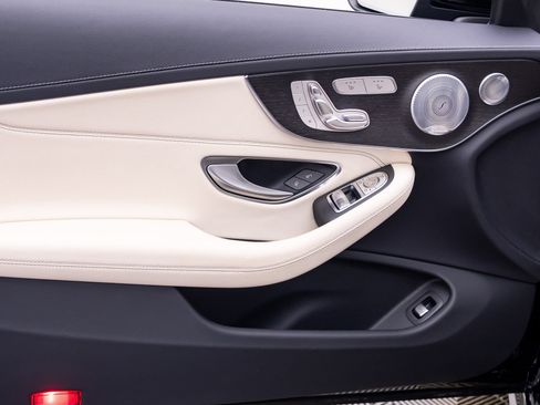 Used 2023 Mercedes-Benz C 300 4MATIC Coupe image 12