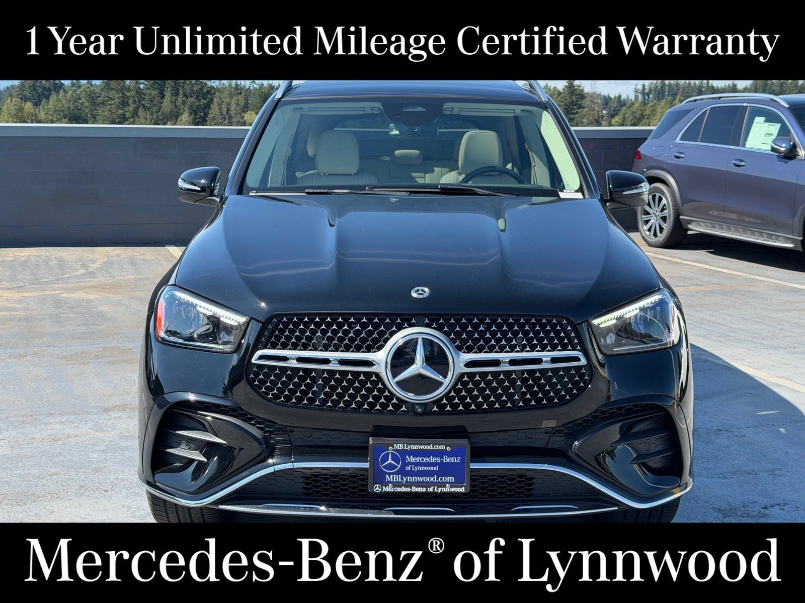 Used 2024 Mercedes-Benz GLE 350 4MATIC image 3