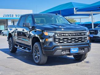 New 2026 Chevrolet Silverado 1500 Custom Trail Boss w/ Turbomax Blackout Package video 2
