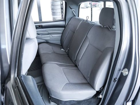 Used 2014 Toyota Tacoma 4x4 Double Cab w/ TRD Off-Road Package image 37