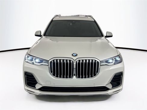 Used 2021 BMW X7 xDrive40i w/ Executive Package 2 image 2