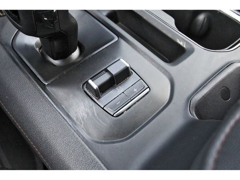 Used 2024 GMC Sierra 1500 AT4 w/ AT4 Premium Package AWD/4WD image 29