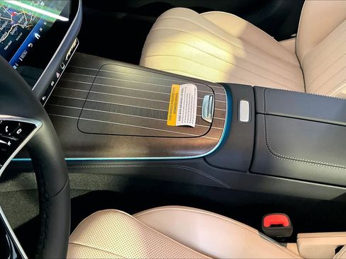 New 2027 Mercedes-Benz E 450 4MATIC Sedan image 10