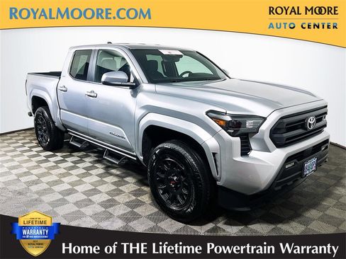 Certified 2025 Toyota Tacoma SR5 image 1