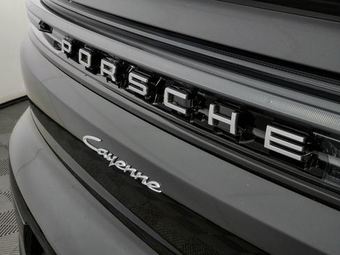 New 2026 Porsche Cayenne Coupe AWD/4WD image 39