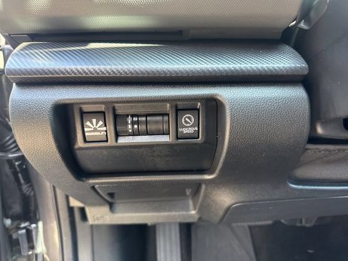 Certified 2024 Subaru Crosstrek 2.5i Limited w/ Crosstrek Mirror Package AWD/4WD image 19
