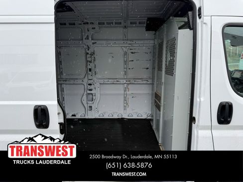 Used 2023 RAM ProMaster 2500 image 11