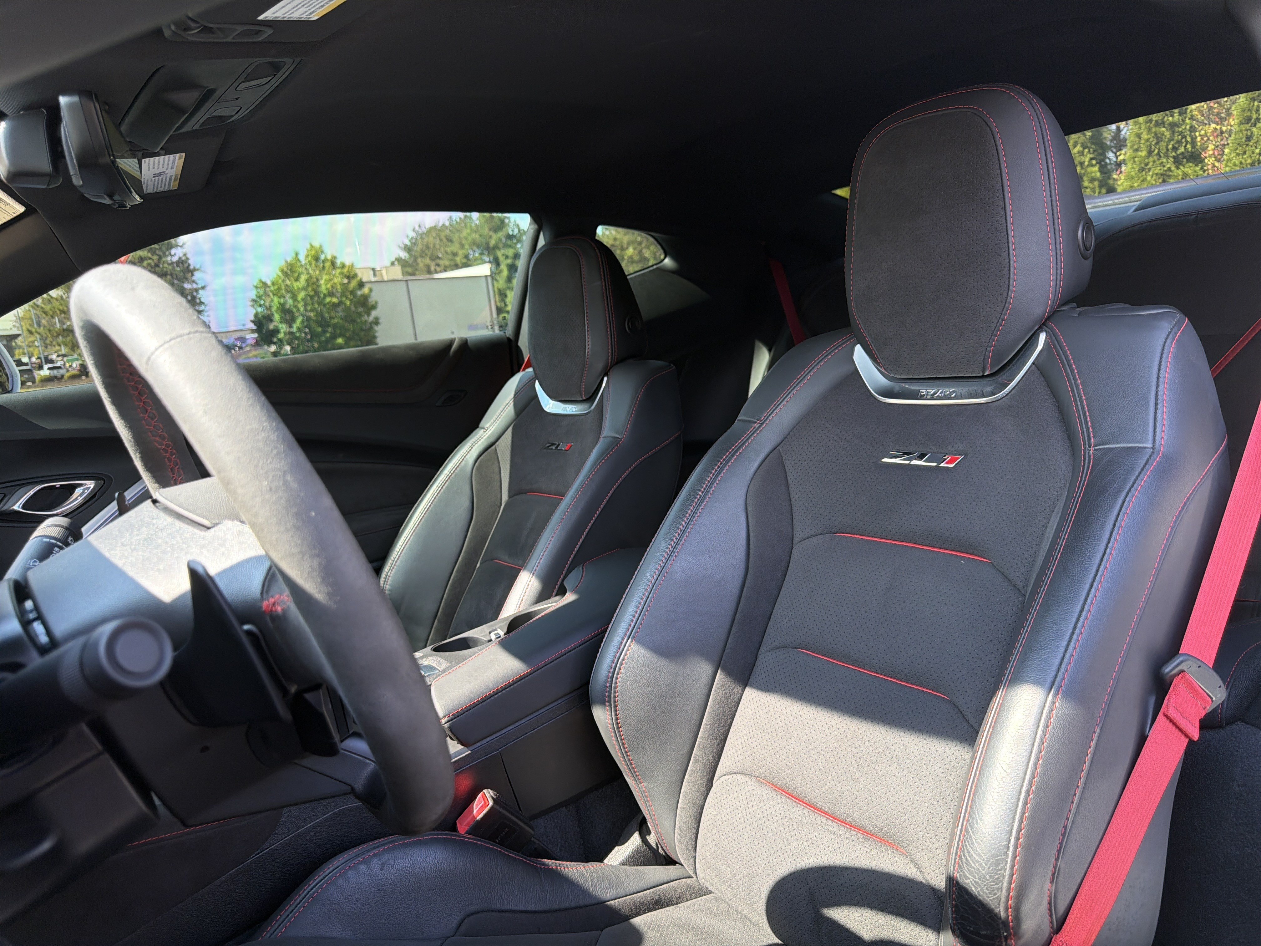 Used 2020 Chevrolet Camaro ZL1 RWD image 7