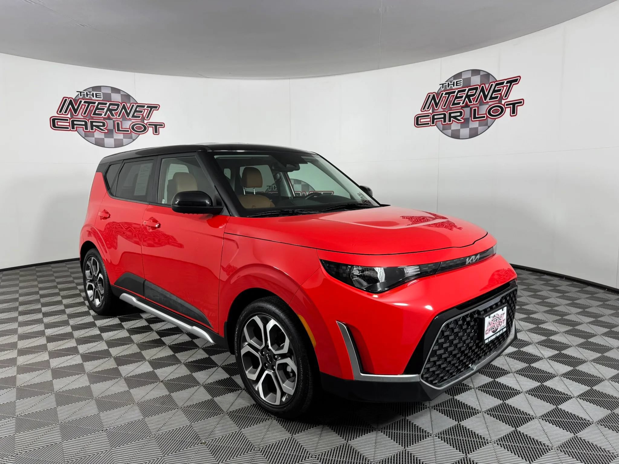 Used 2025 Kia Soul EX FWD image 9