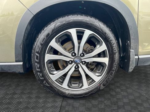 Used 2023 Subaru Forester Limited AWD/4WD image 14