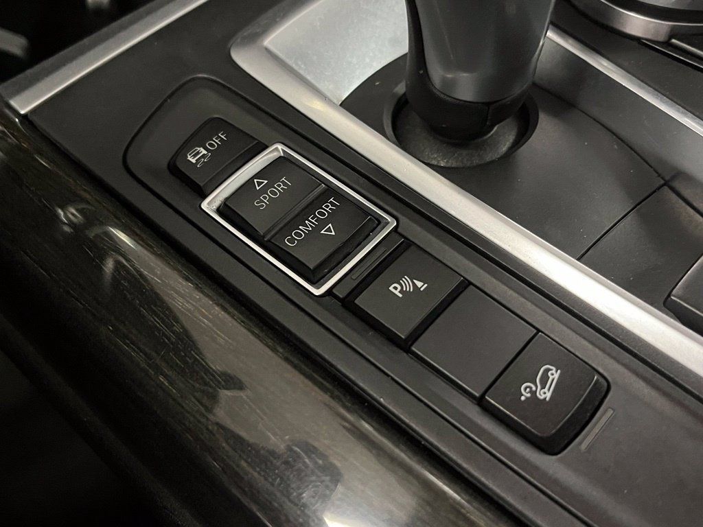Used 2017 BMW X5 xDrive35d AWD/4WD image 15