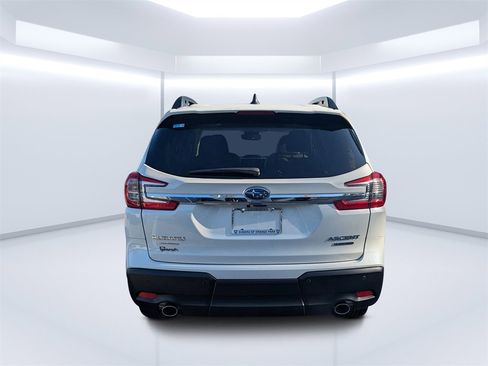 New 2026 Subaru Ascent Limited image 4