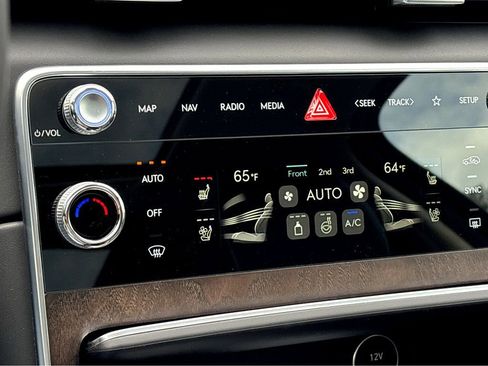 New 2026 Genesis GV80 3.5T Prestige AWD/4WD image 10