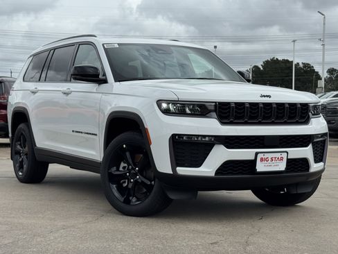 New 2026 Jeep Grand Cherokee L Limited RWD image 2