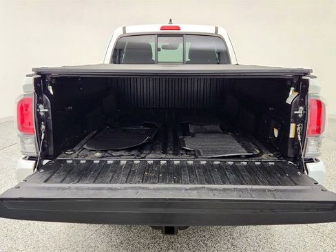 Used 2022 Toyota Tacoma TRD Sport w/ TRD Premium Sport Package image 20