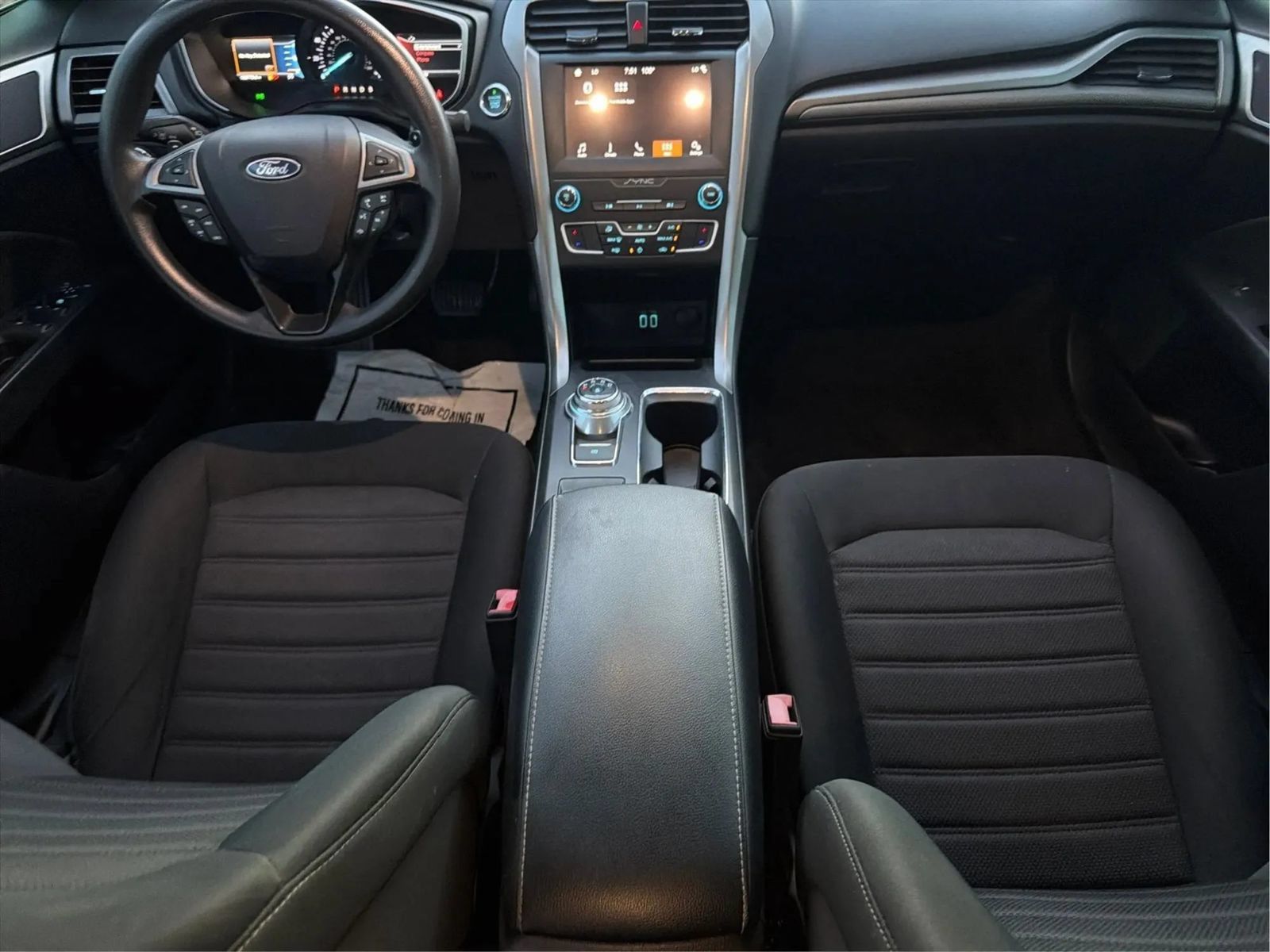 Used 2019 Ford Fusion SE FWD image 20