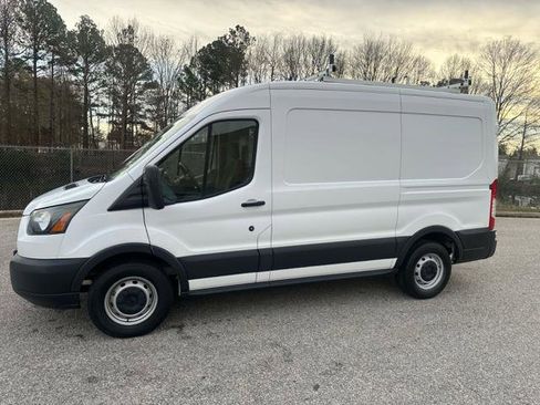 Used 2017 Ford Transit 150 130 Medium Roof image 9