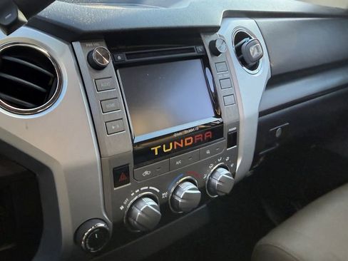 Used 2016 Toyota Tundra SR5 image 5