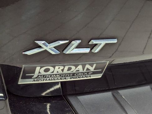 Used 2022 Ford Explorer XLT w/ Equipment Group 202A image 34