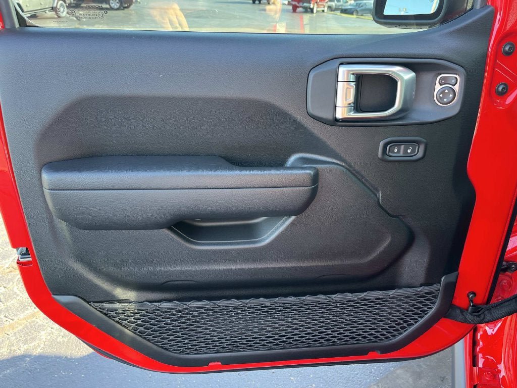 Used 2023 Jeep Gladiator Sport AWD/4WD image 25