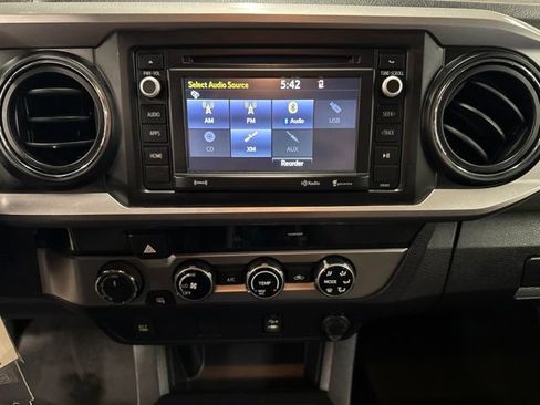 Used 2017 Toyota Tacoma SR5 w/ Tow Package AWD/4WD image 15