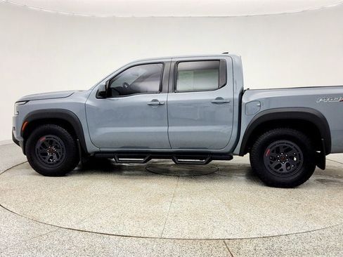 Used 2022 Nissan Frontier Pro-X w/ Technology Package image 8